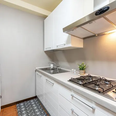 Casa Jessika * Гардоне Ривьера